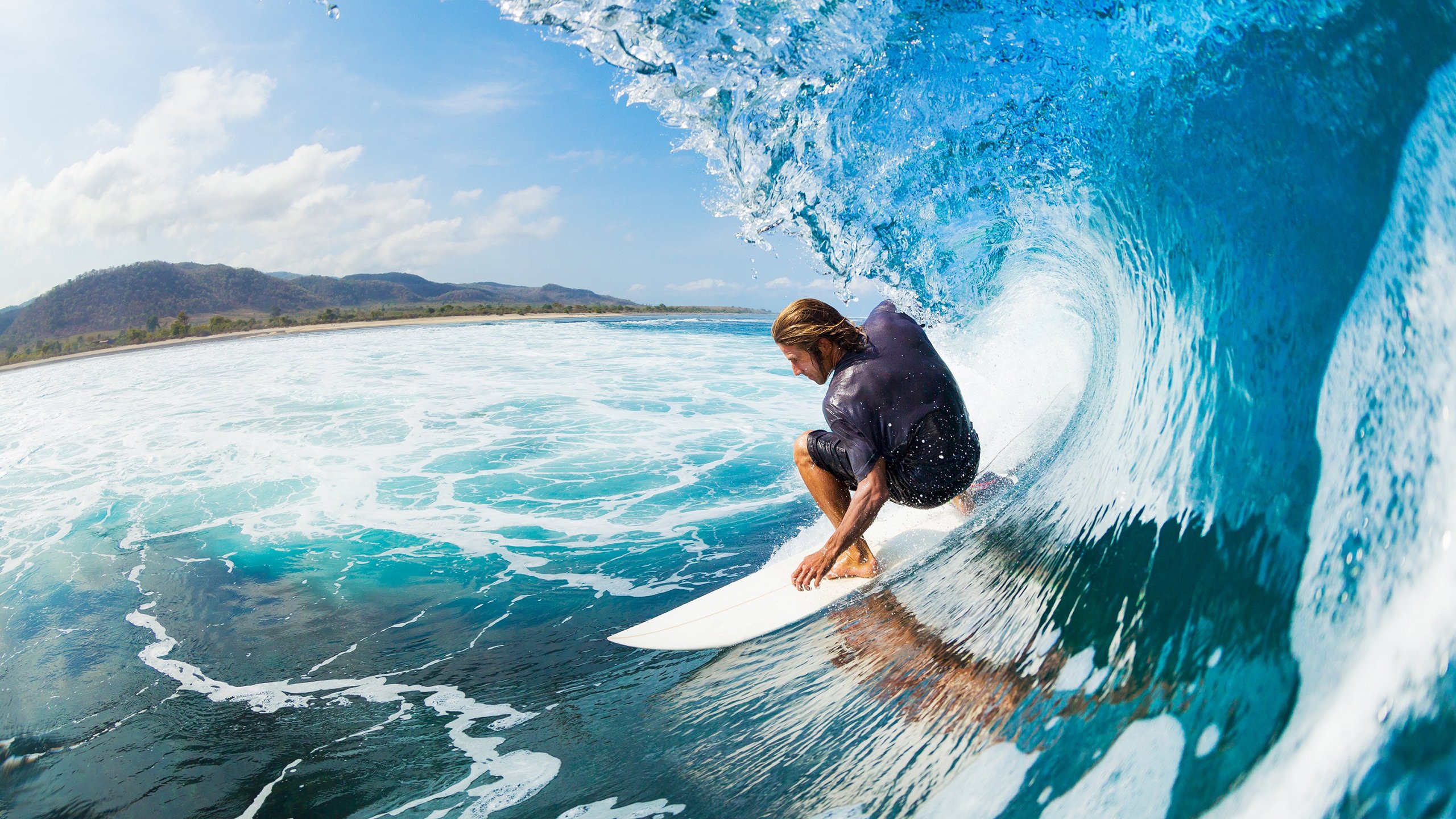 吉林队节奏掌控深圳队，米切尔成为关键先生